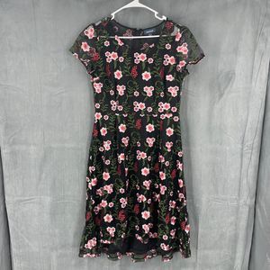 Modcloth Dress Womens Large Sweet Nostalgia Embroidered Black Pink Short Sleeve